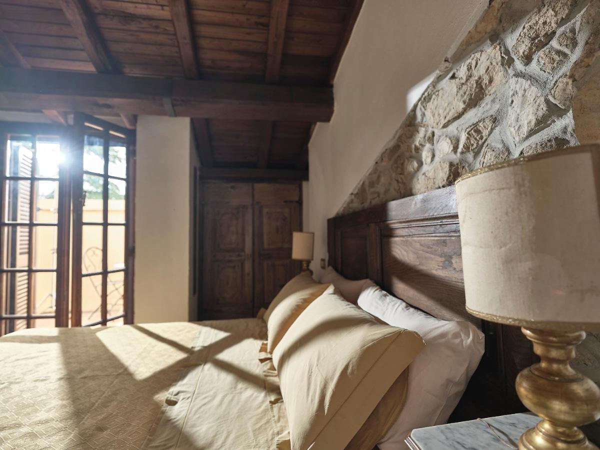 Agriturismo Castello Santa Margherita Cori Екстер'єр фото