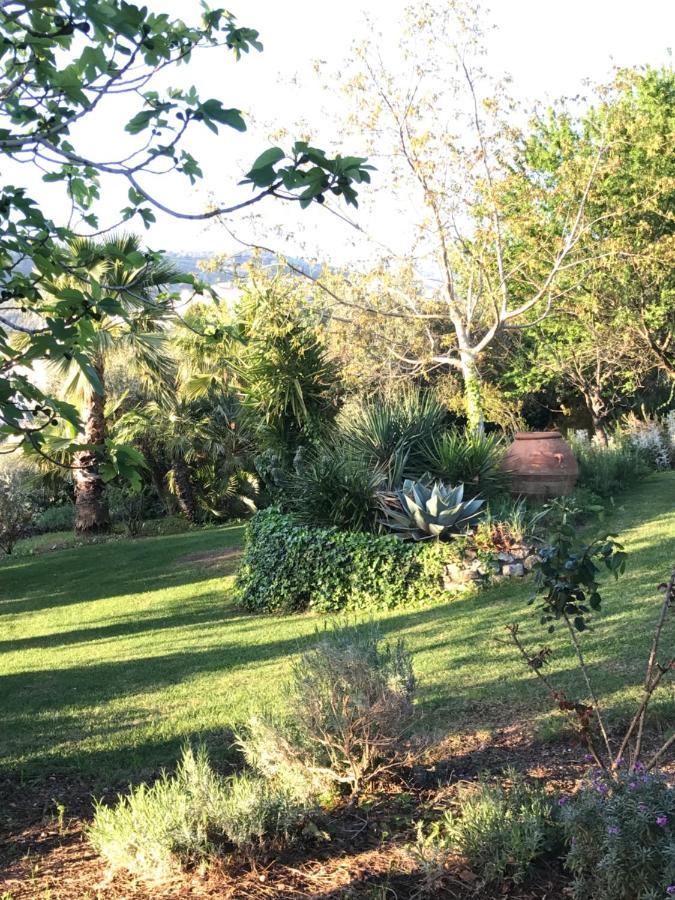 Agriturismo Castello Santa Margherita Cori Екстер'єр фото