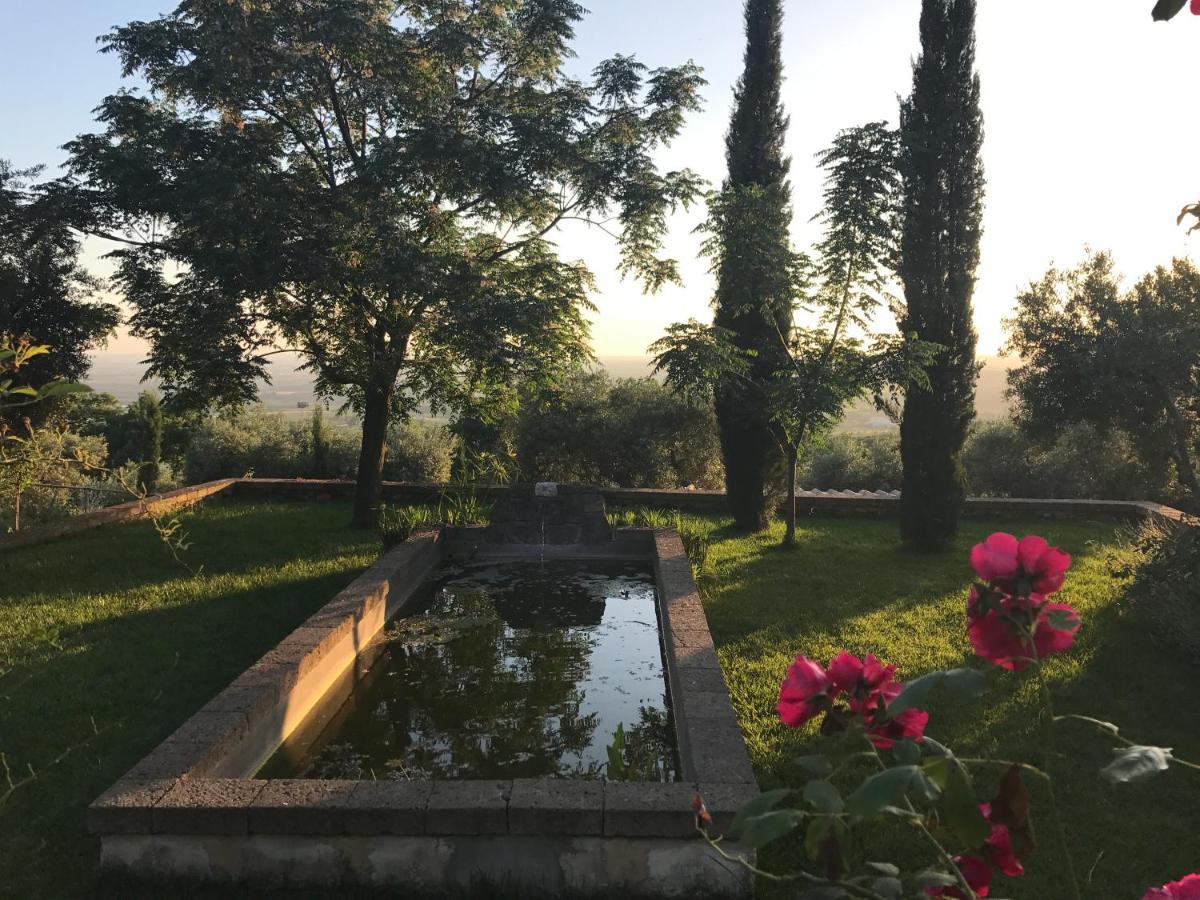 Agriturismo Castello Santa Margherita Cori Екстер'єр фото